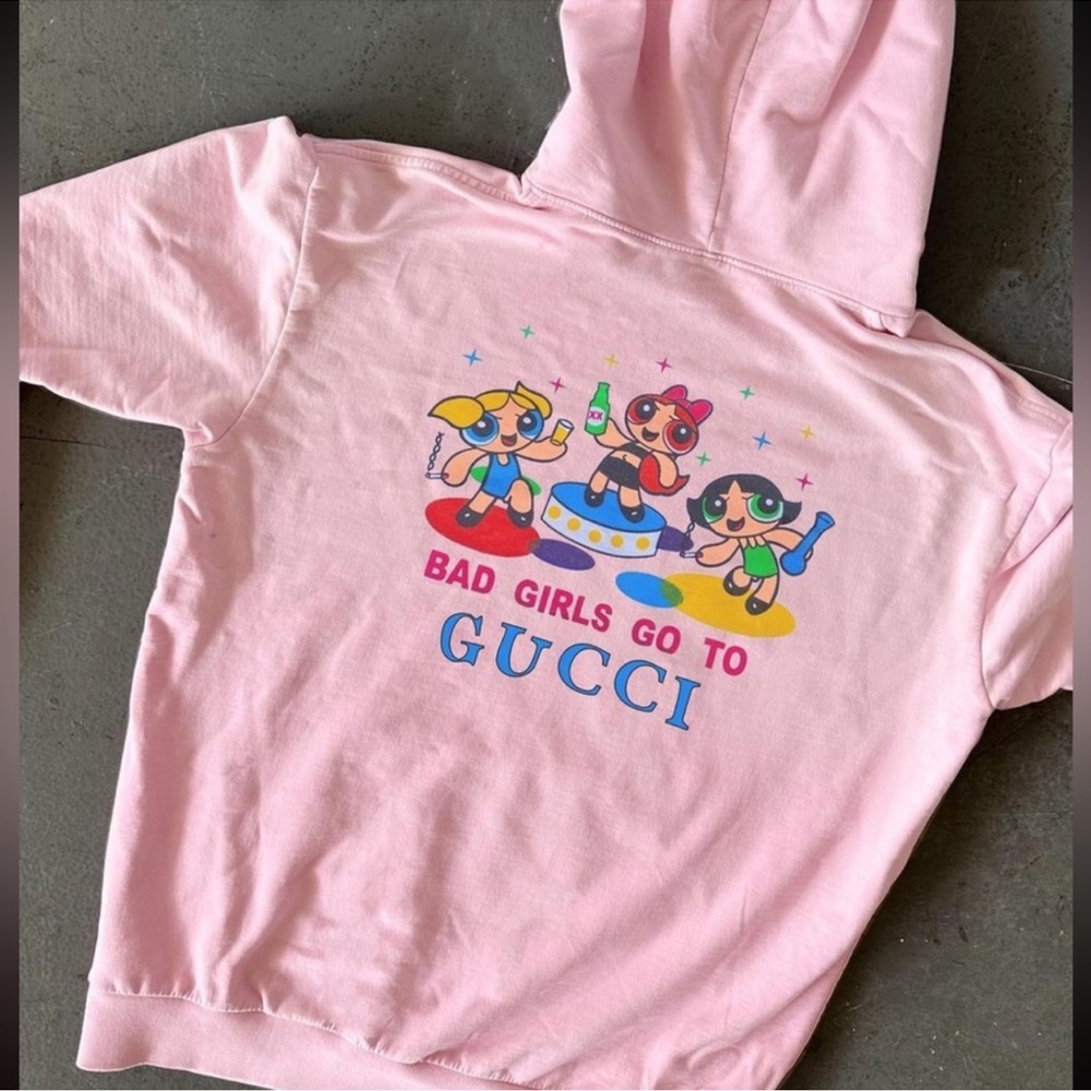 Mega Yacht Sweatshirt Hoodie Powerpuff Girls
Chanel Gucci - Picture 3 of 11